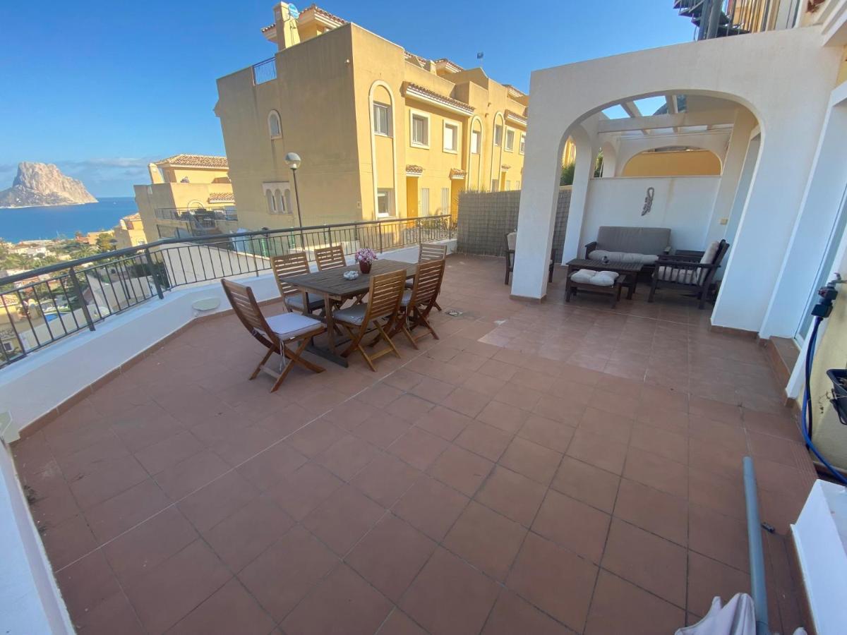 Chalet Adosado Con Vistas Al Mar 卡尔佩 外观 照片